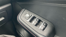 MG Hs 1.5 T-GDI Excite 5dr Petrol Hatchback